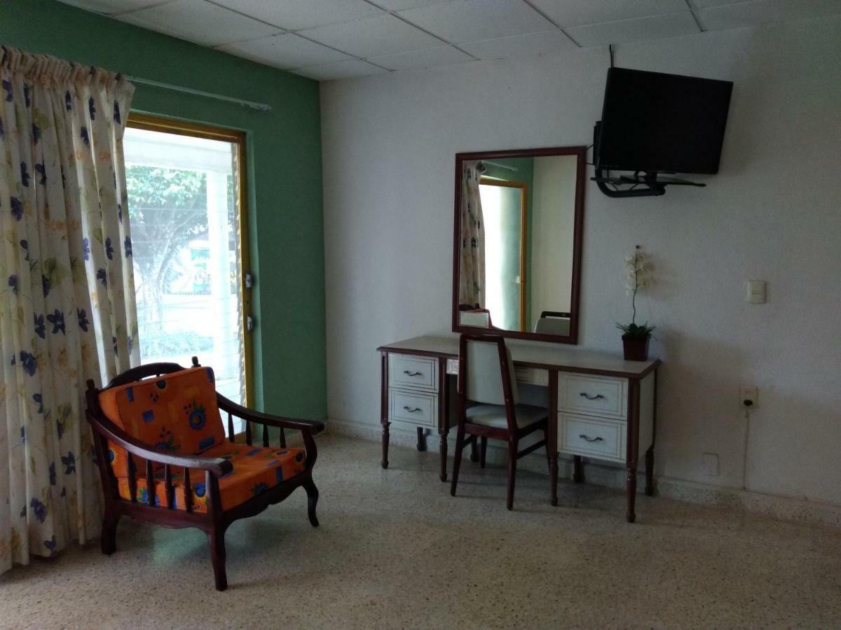 Hotel Playa Azul Catemaco Ngoại thất bức ảnh